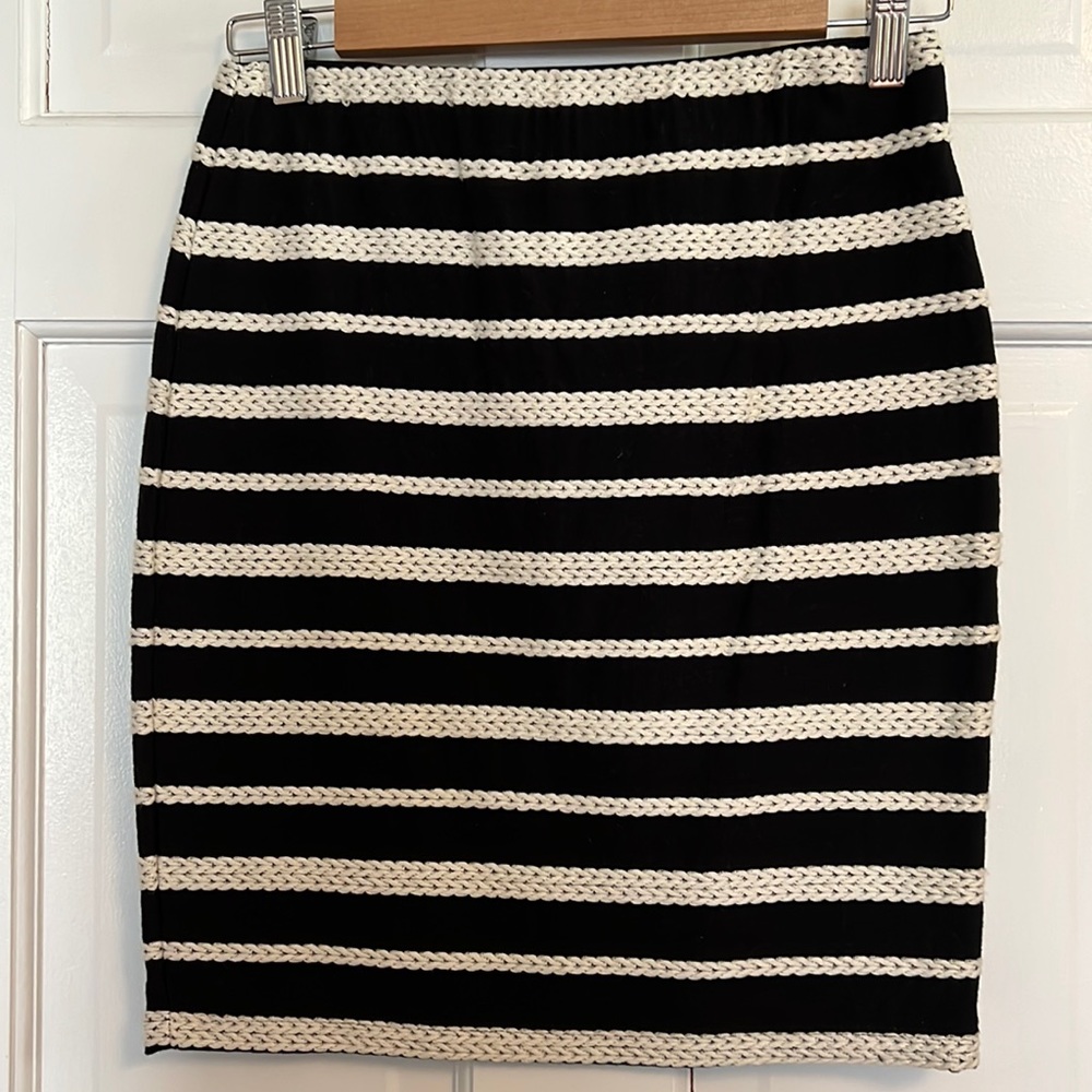 Black and ivory pencil skirt